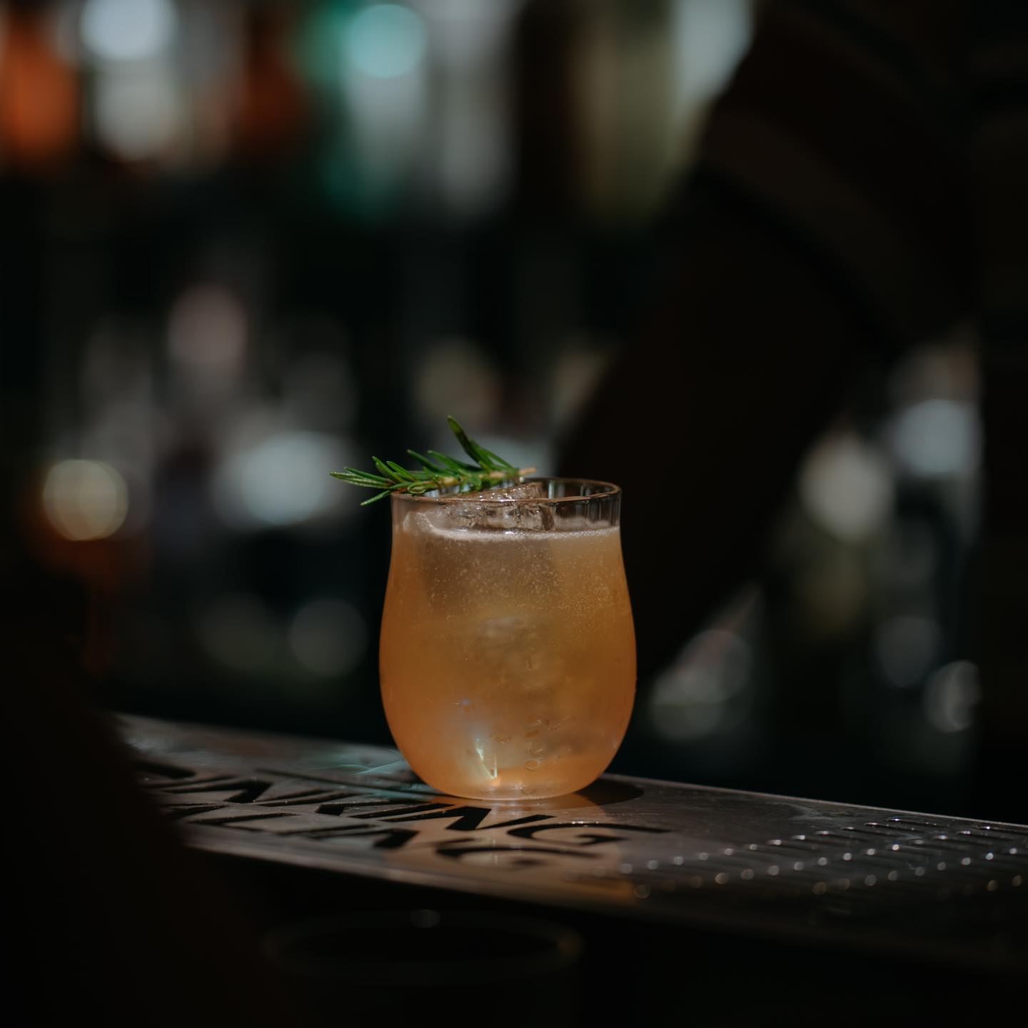 "Chill hết nấc" tại 6 thiên đường cocktail ẩn mình giữa lòng Sài Gòn