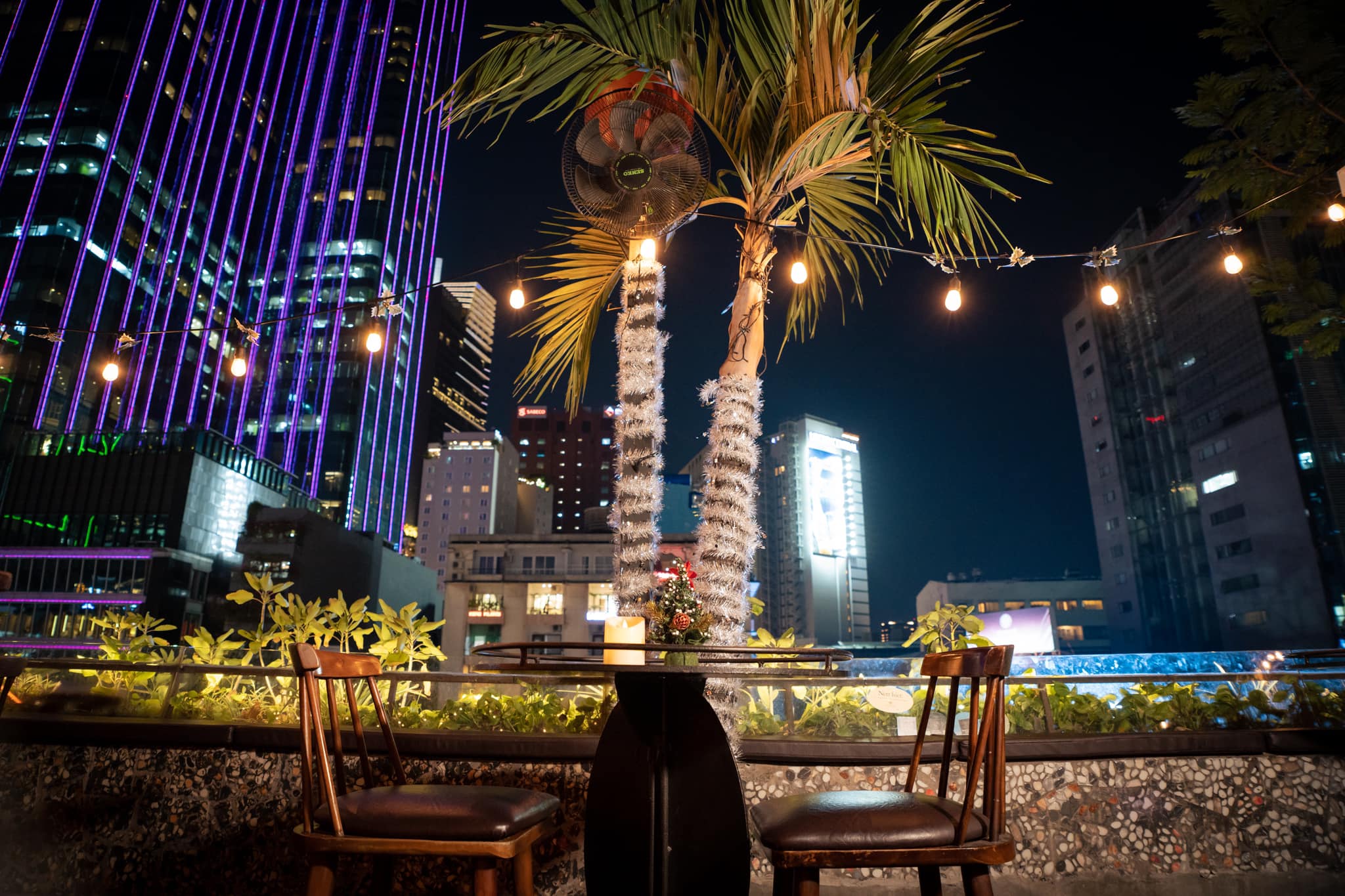 "Chill hết nấc" tại 6 thiên đường cocktail ẩn mình giữa lòng Sài Gòn