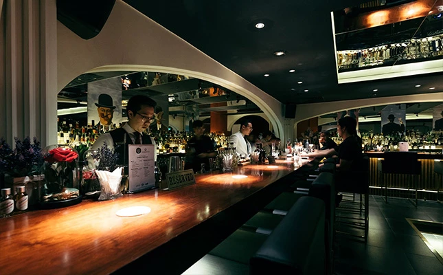 "Chill hết nấc" tại 6 thiên đường cocktail ẩn mình giữa lòng Sài Gòn