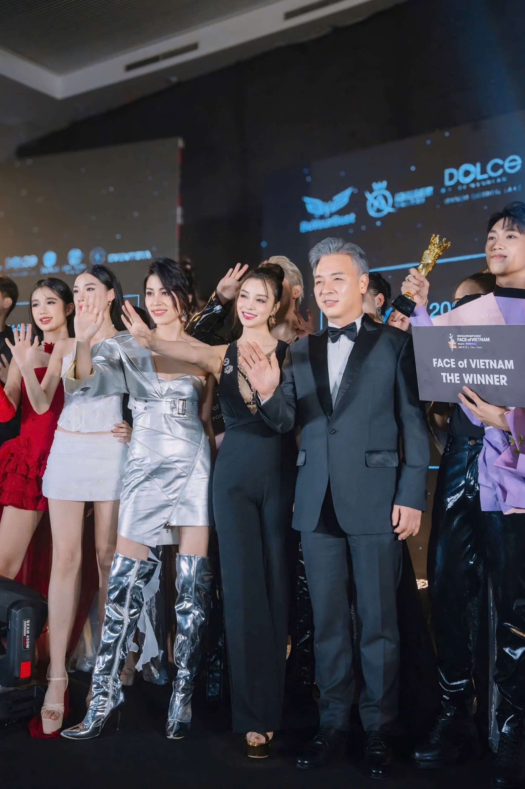 Chị gái Mai Thu Huyền xinh đẹp tại sự kiện "Face Of Việt Nam"