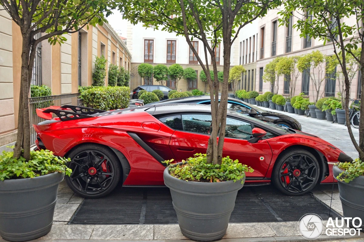 Siêu xe Lamborghini Invencible lần đầu xuất hiện