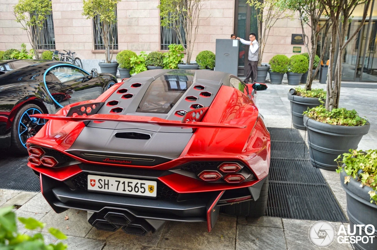 Siêu xe Lamborghini Invencible lần đầu xuất hiện