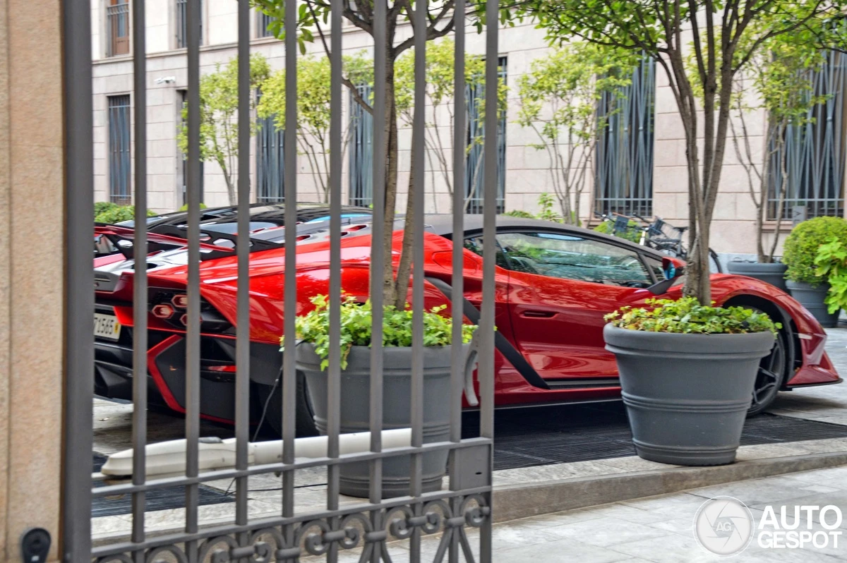Siêu xe Lamborghini Invencible lần đầu xuất hiện