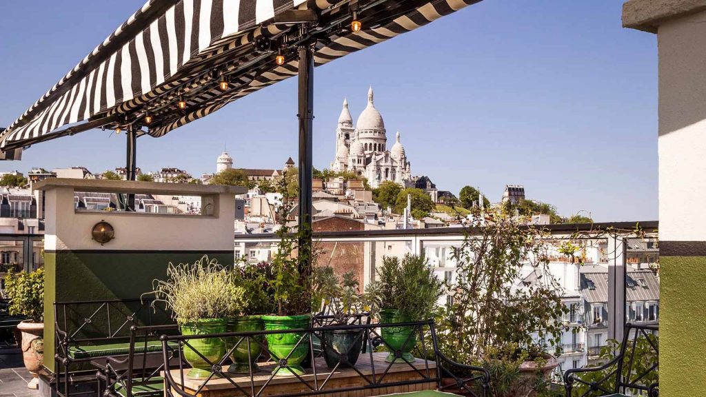 Quán bar tại Paris