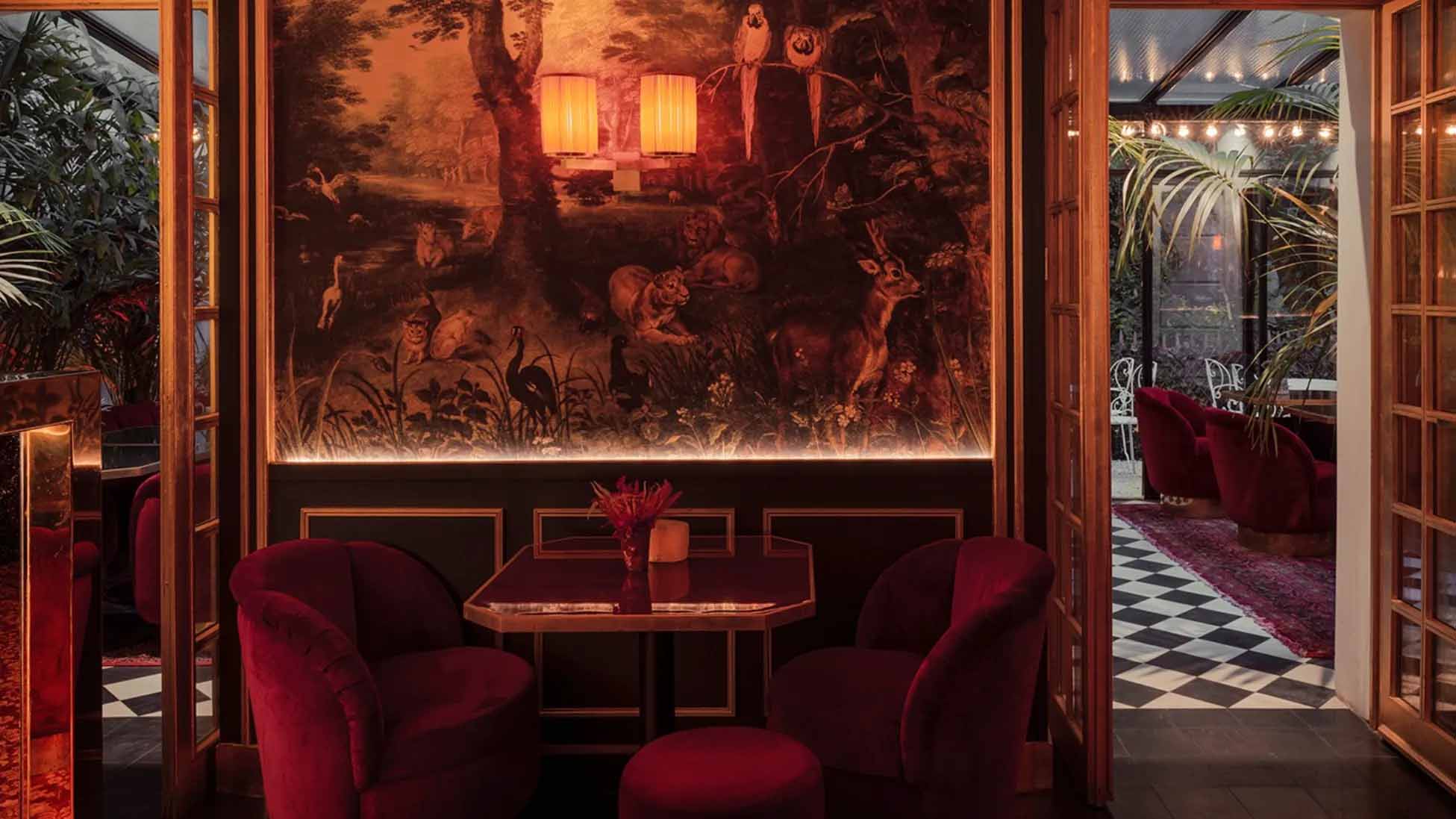 Quán bar tại Paris