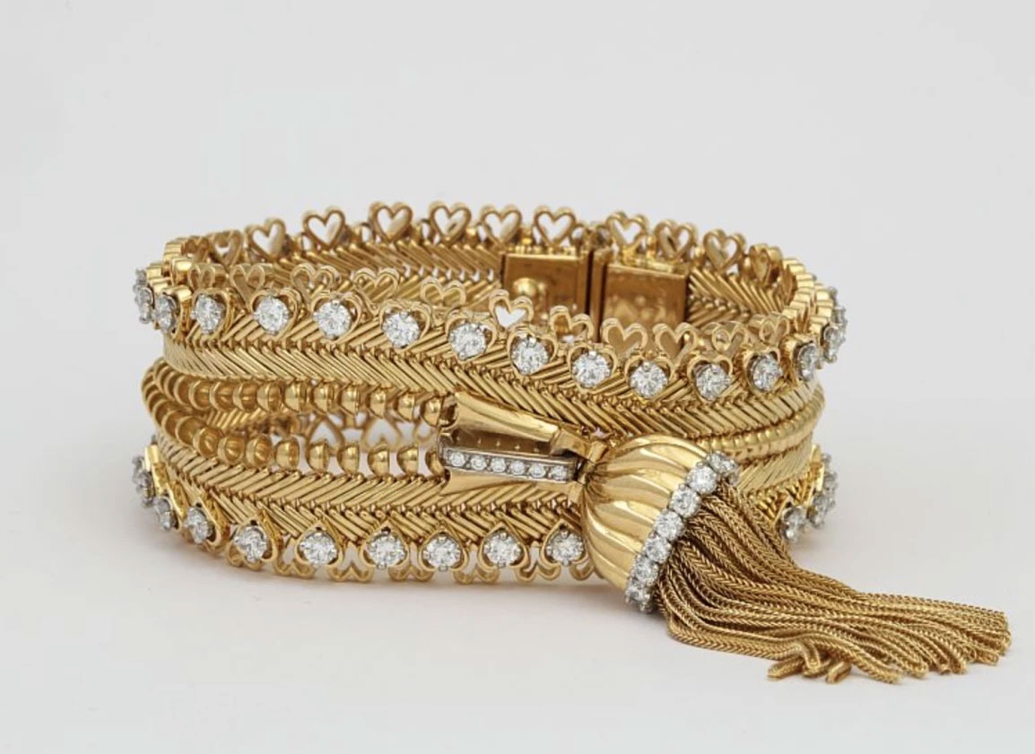 Vòng cổ Zip Necklace hình dây kéo: Đỉnh cao sáng tạo và thủ công của Van Cleef & Arpels