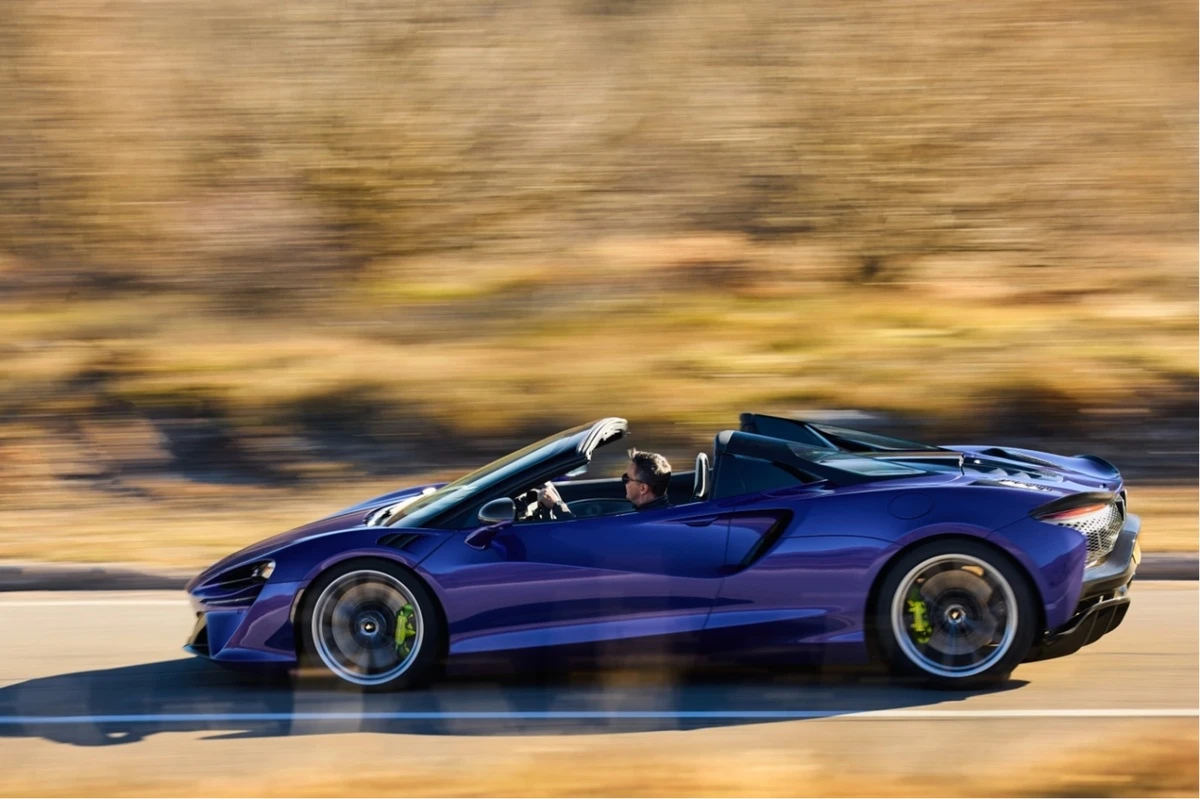 McLaren Artura Spider - phiên bản facelift trên nhiều phương diện