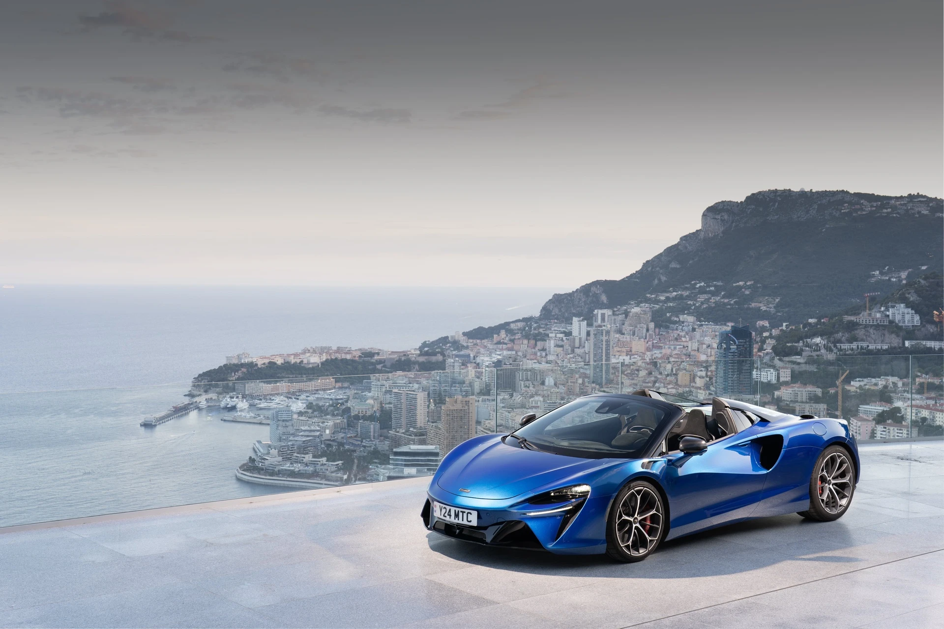 McLaren Artura Spider - phiên bản facelift trên nhiều phương diện