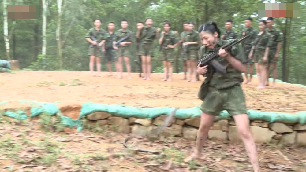 Sao nhập ngũ 2024: "Tiểu đội trưởng" Uyển Ân xin từ chức và cái kết