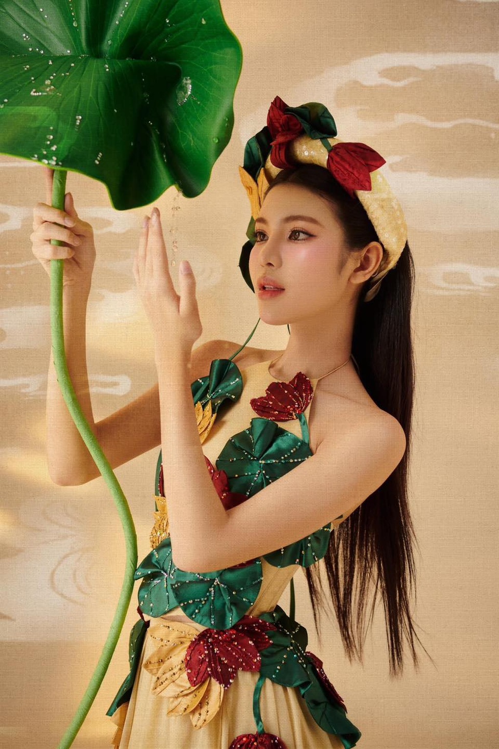 Tường San chuyển giới