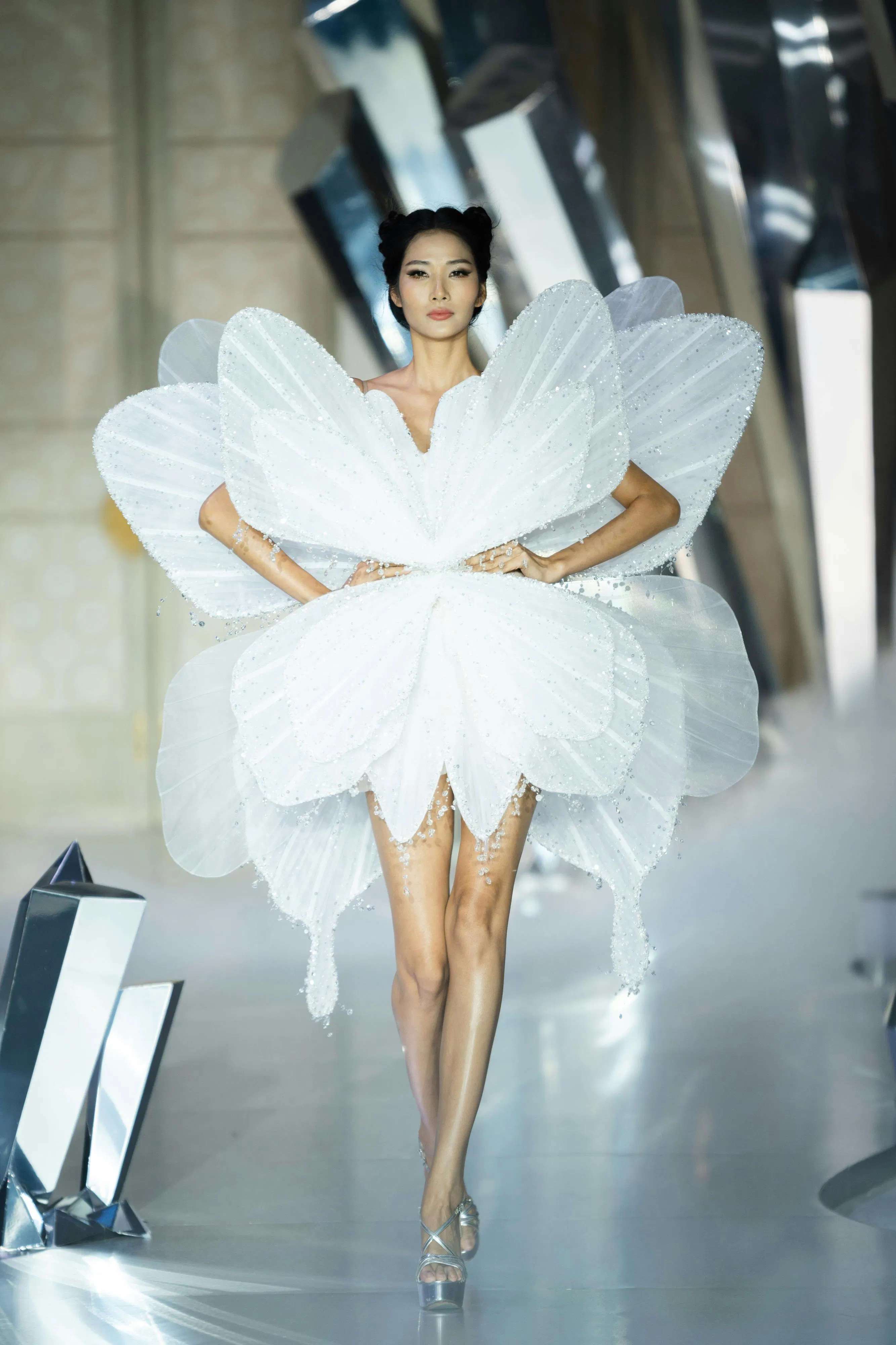 Chung Thanh Phong hiện thực giấc mơ với Show diễn I Dreamed A Dream