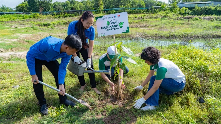 Triệu mầm xanh cho Việt Nam