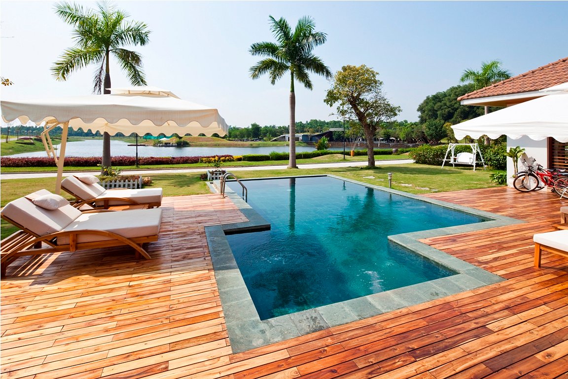6 khu nghỉ dưỡng có bể bơi gần Hà Nội, đảm bảo trải nghiệm "chill" chưa từng có!