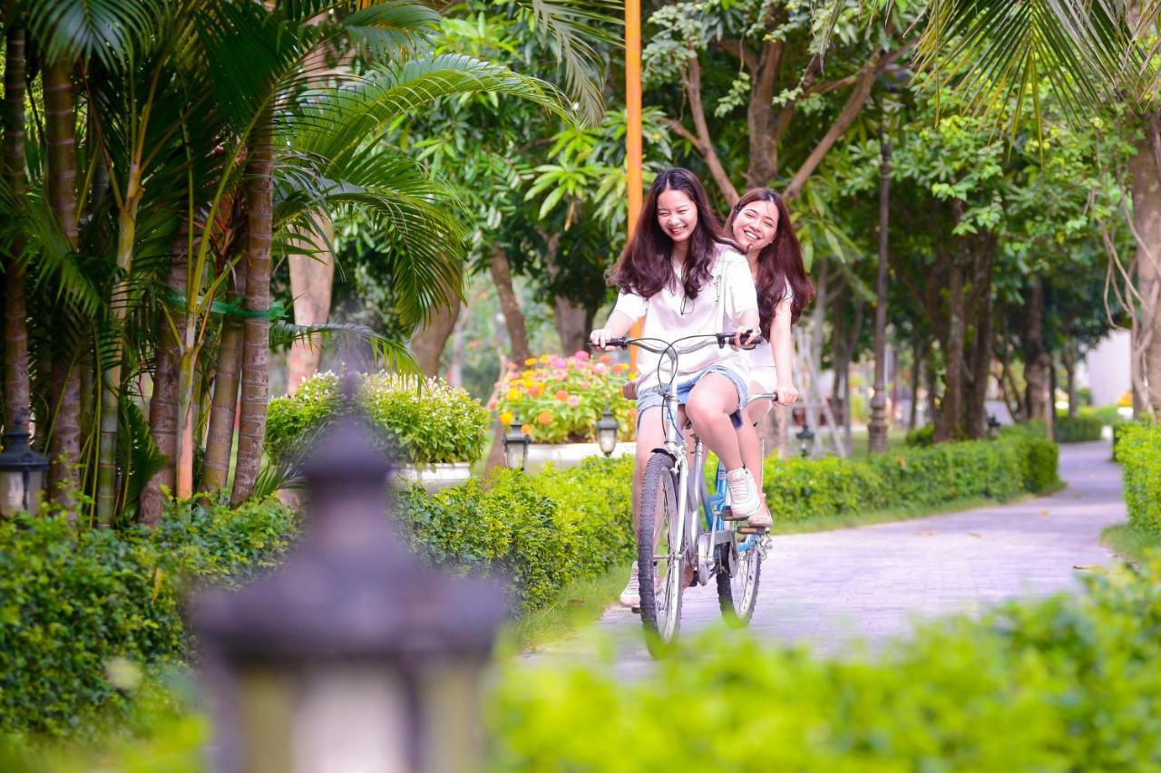 6 khu nghỉ dưỡng có bể bơi gần Hà Nội, đảm bảo trải nghiệm "chill" chưa từng có!