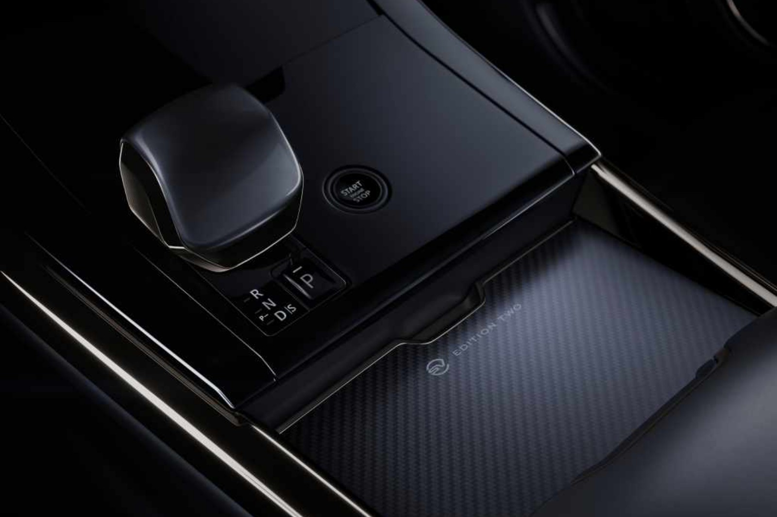 Range Rover Sport SV EDITION TWO ra mắt phiên bản đặc biệt