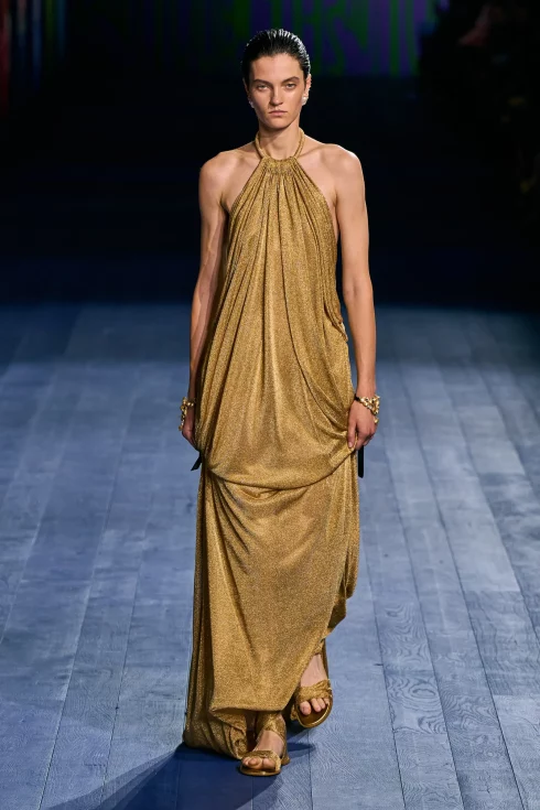 BST Dior Haute Couture Thu Đông 2024: Những nữ thần trên đấu trường thể thao