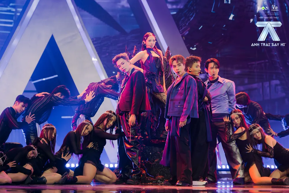 Live Stage 3 Anh Trai Say Hi bùng nổ năng lượng trẻ - ngầu - chiến