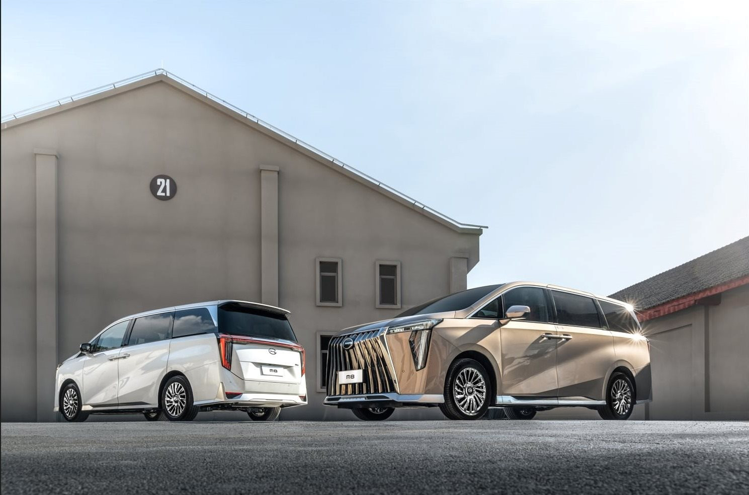 GAC "nhá hàng" 2 mẫu xe sắp xuất hiện tại thị trường Việt