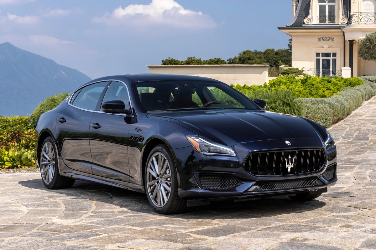 Cận cảnh chiếc Maserati Quattroporte sử dụng động cơ V8 cuối cùng