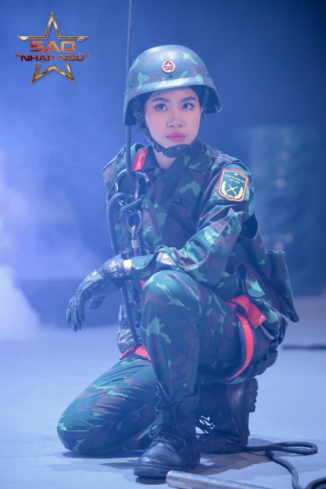 Rapper Pháo hiến tặng tóc cho bệnh nhi, khi tham gia Sao Nhập Ngũ 2024
