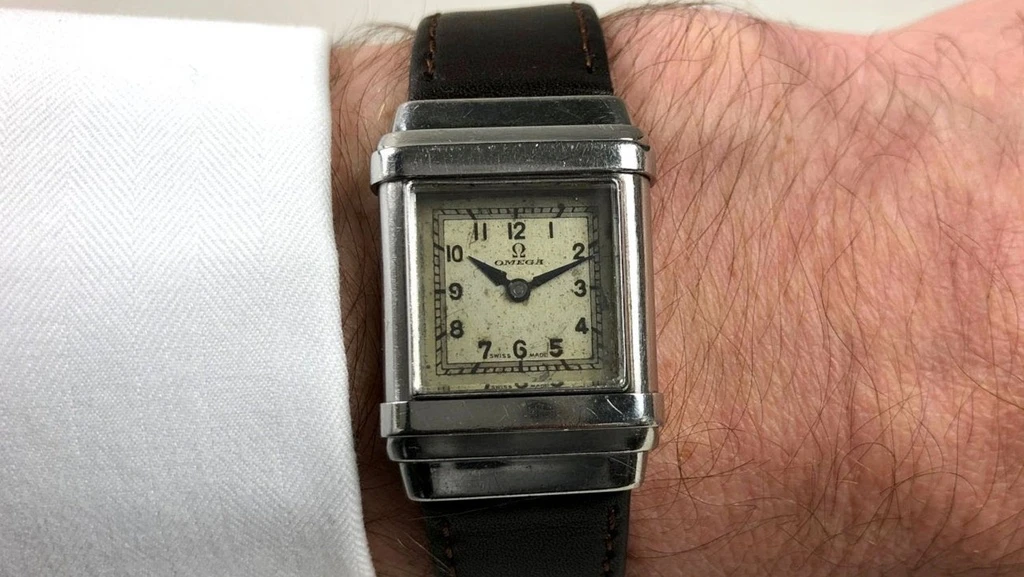Đồng hồ Omega
