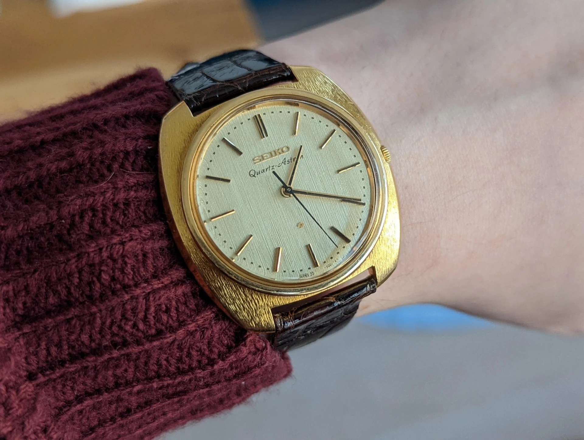 Đồng hồ Omega