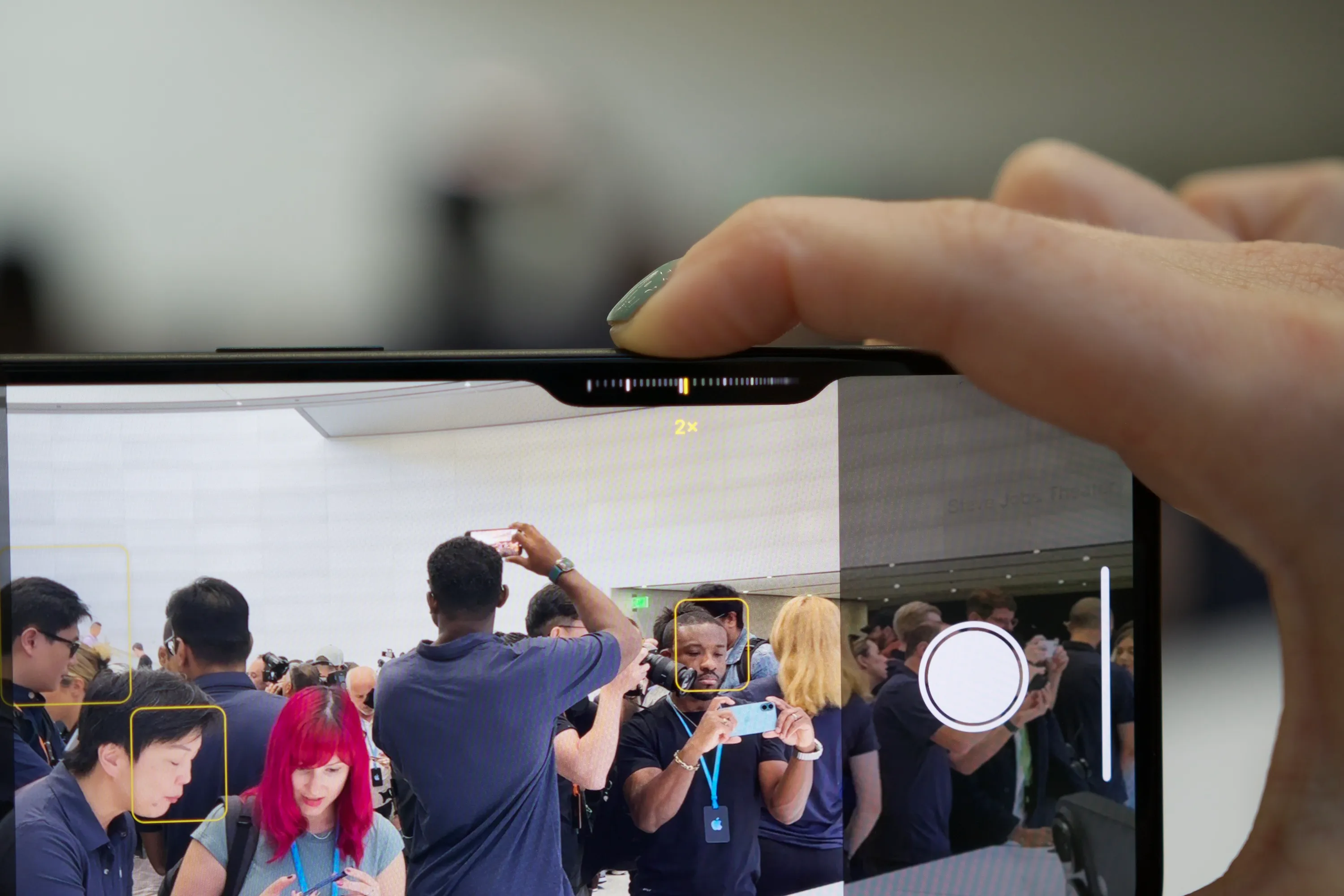 iPhone 16 tính năng mới
