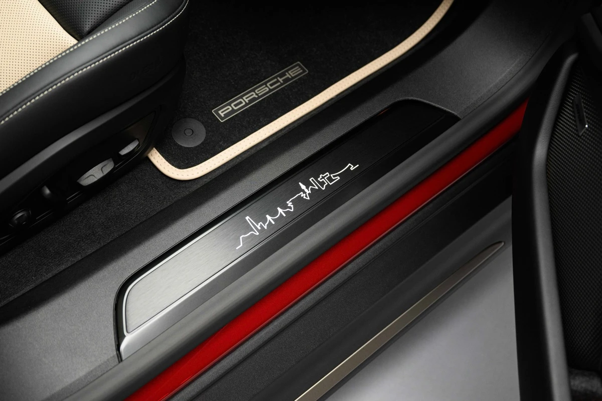 Siêu phẩm Porsche Taycan Turbo K-Edition chính thức ra mắt