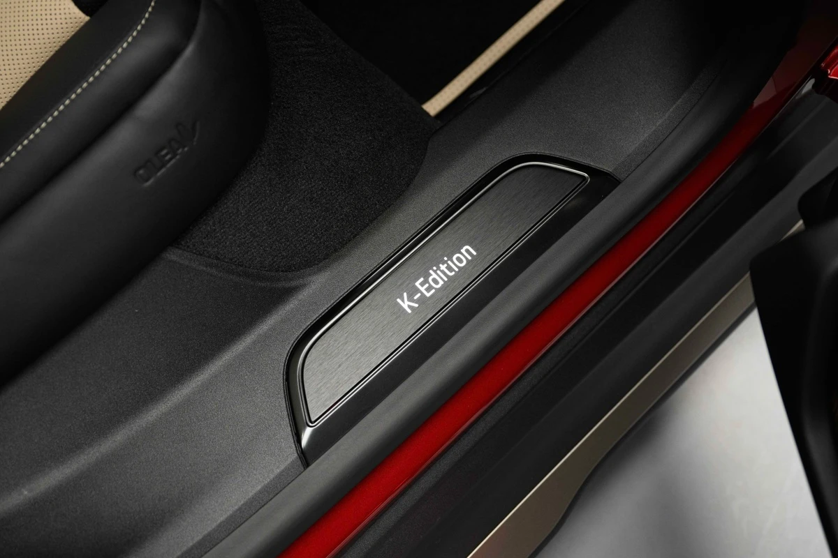 Siêu phẩm Porsche Taycan Turbo K-Edition chính thức ra mắt