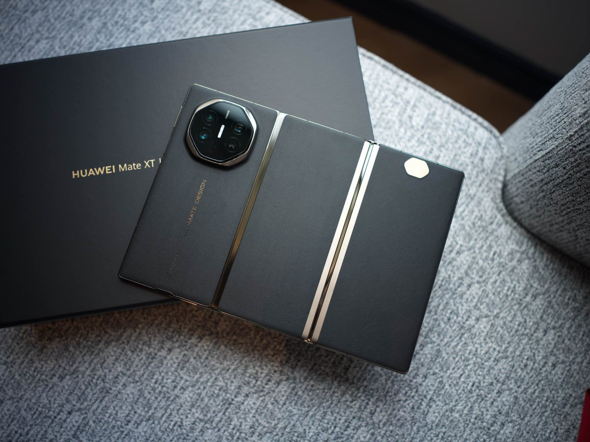 Huawei Mate XT Ultimate Design