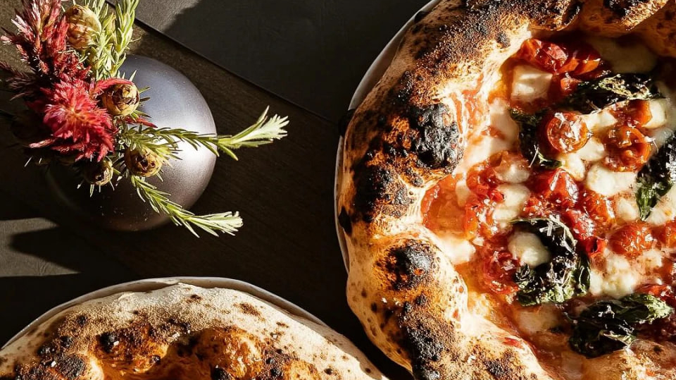 Chiếc pizza ngon nhất thế giới không nằm ở Italy