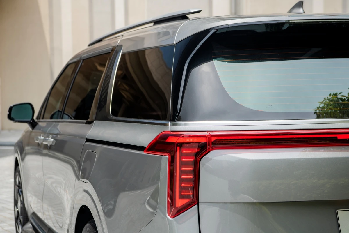 Phiên bản mới nhất của Kia Carnival có gì đặc biệt ?