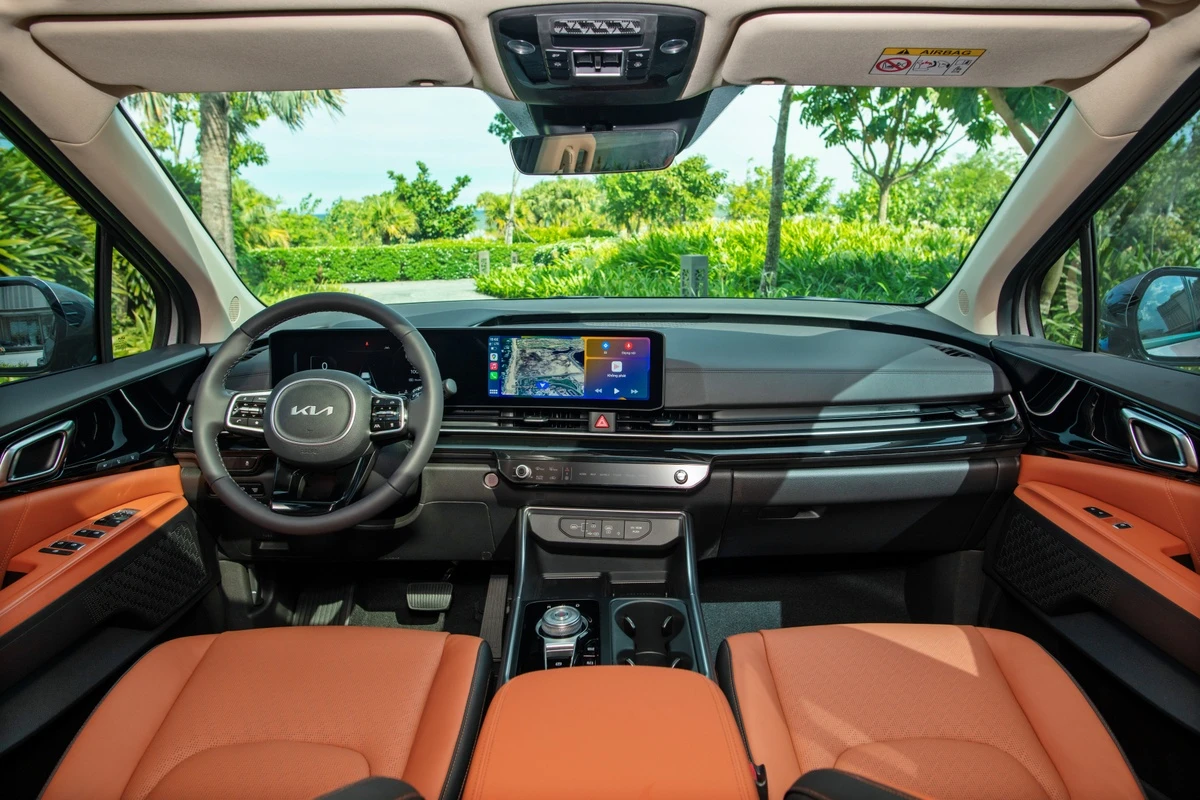 Phiên bản mới nhất của Kia Carnival có gì đặc biệt ?
