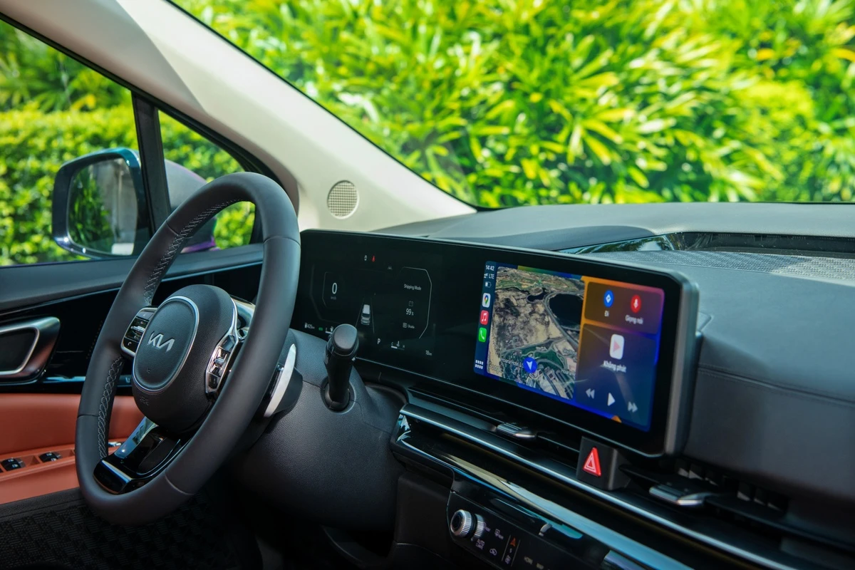 Phiên bản mới nhất của Kia Carnival có gì đặc biệt ?