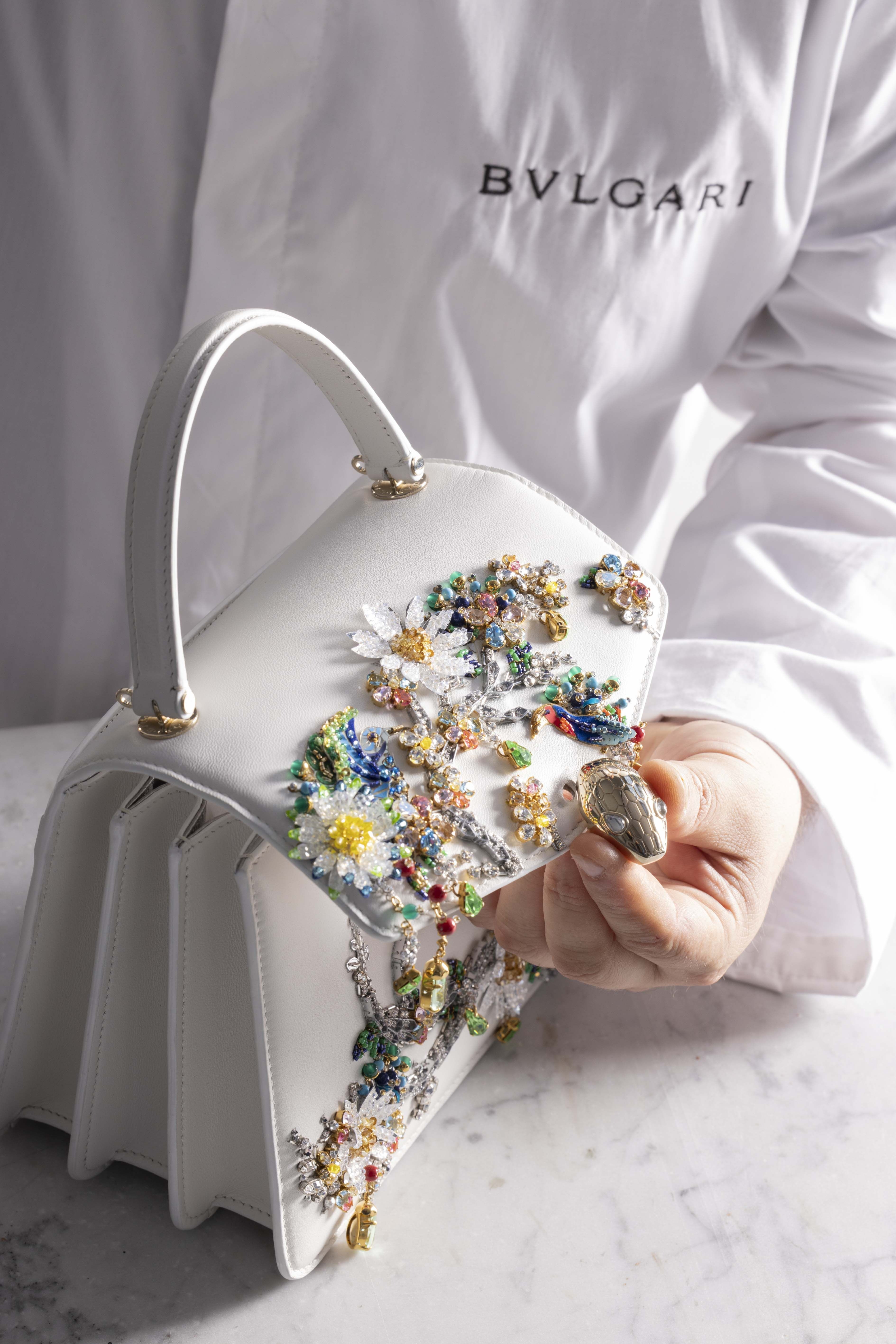 Mary Katrantzou và những chiếc túi xách diệu kỳ