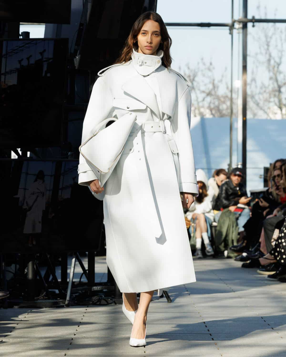 Trench coat dáng dài