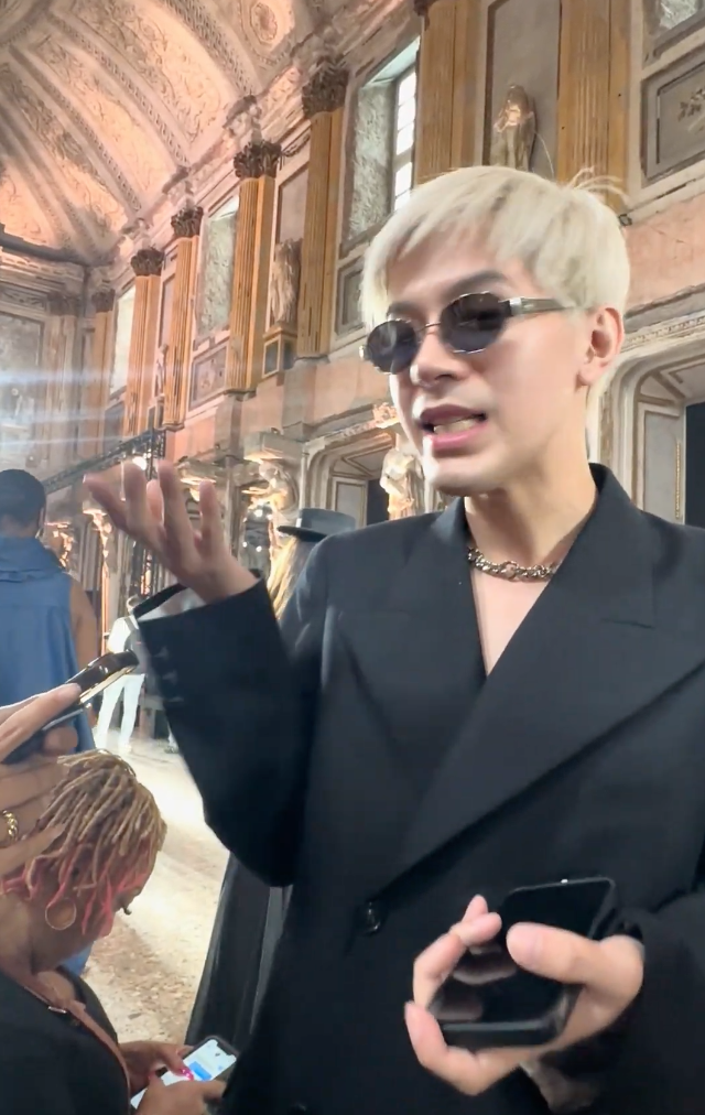 Lần đầu tiên có NTK Gen Z Việt làm runway show ở Milan Fashion Week được Anna Wintour khen, khách mời cũng toàn người cool