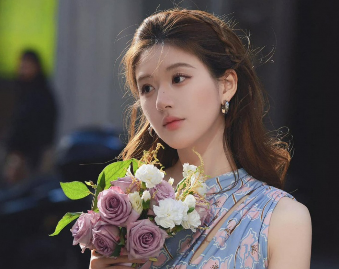Triệu Lộ Tư tại show Versace