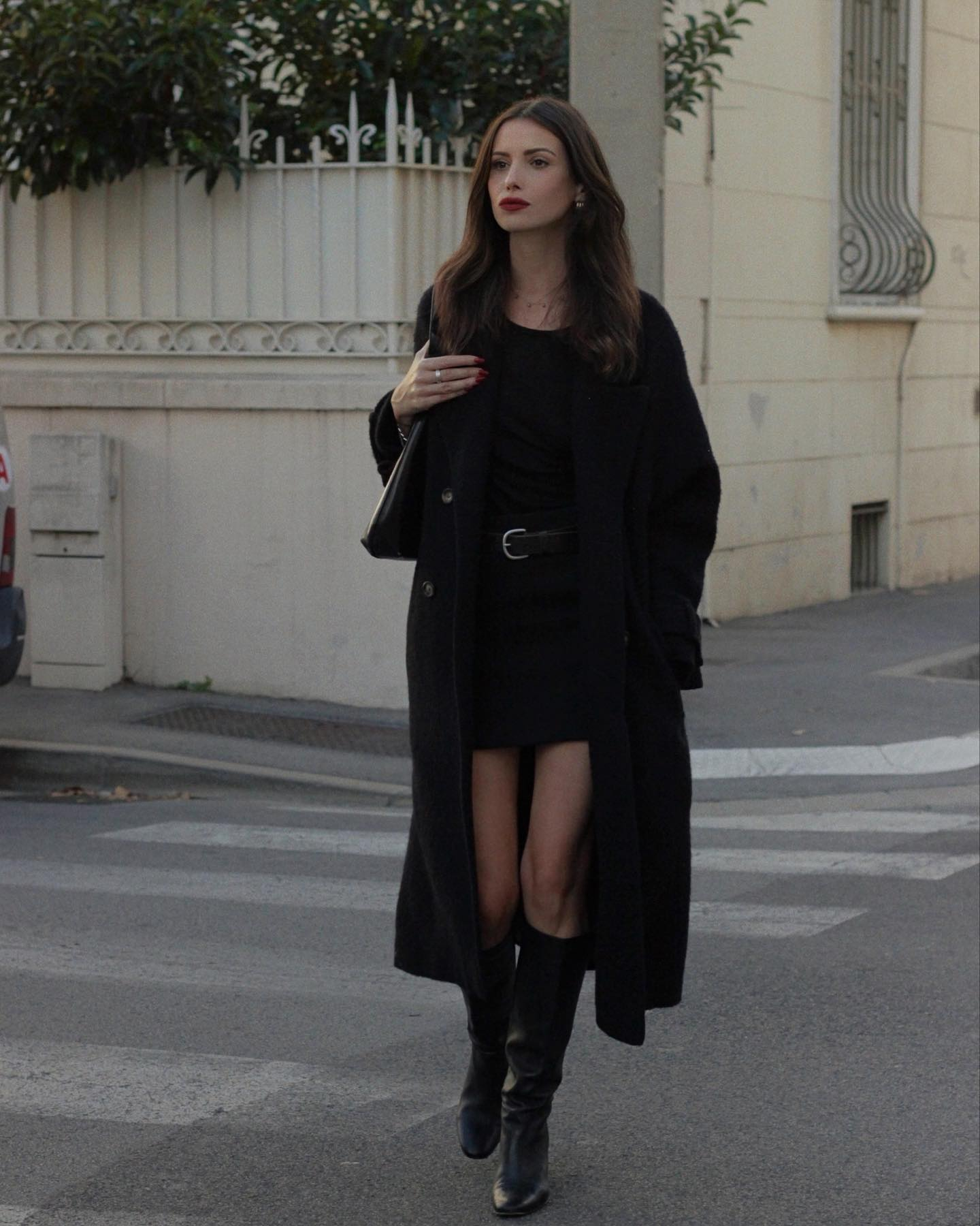 Fashionista người Pháp gợi ý 5 món thời trang cơ bản mùa thu đông
