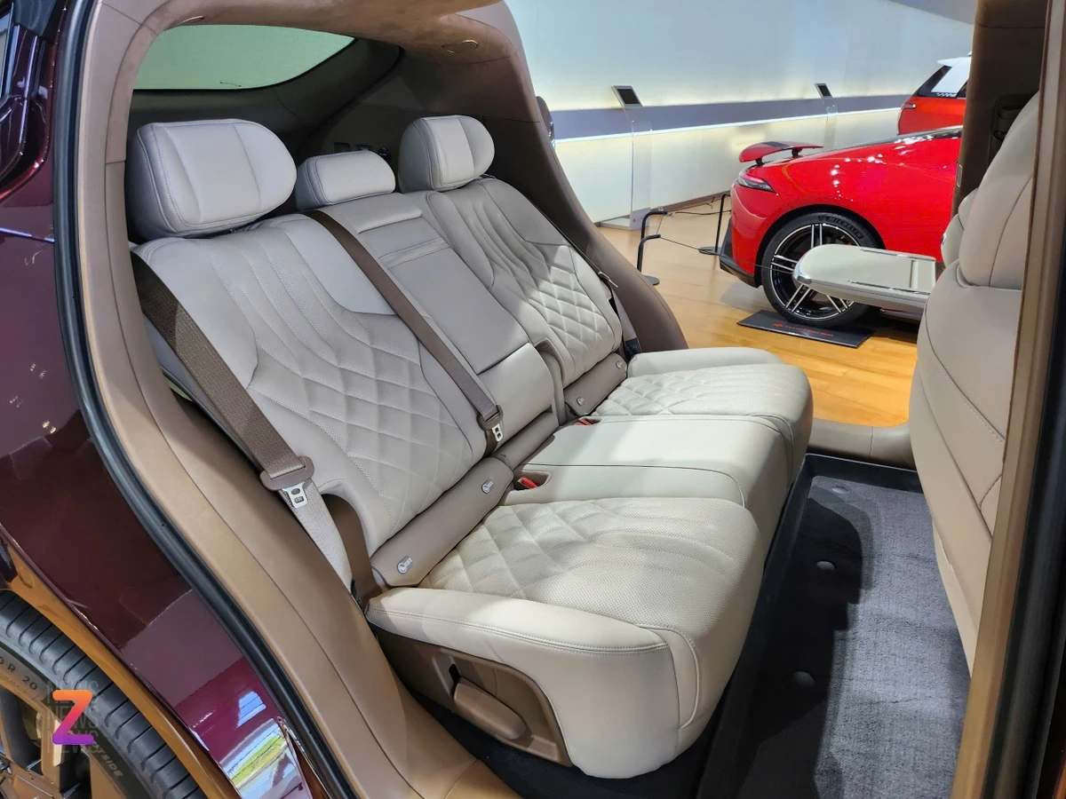 GAC Aion Hyptec HT - xe điện cửa cánh chim ra mắt Đông Nam Á