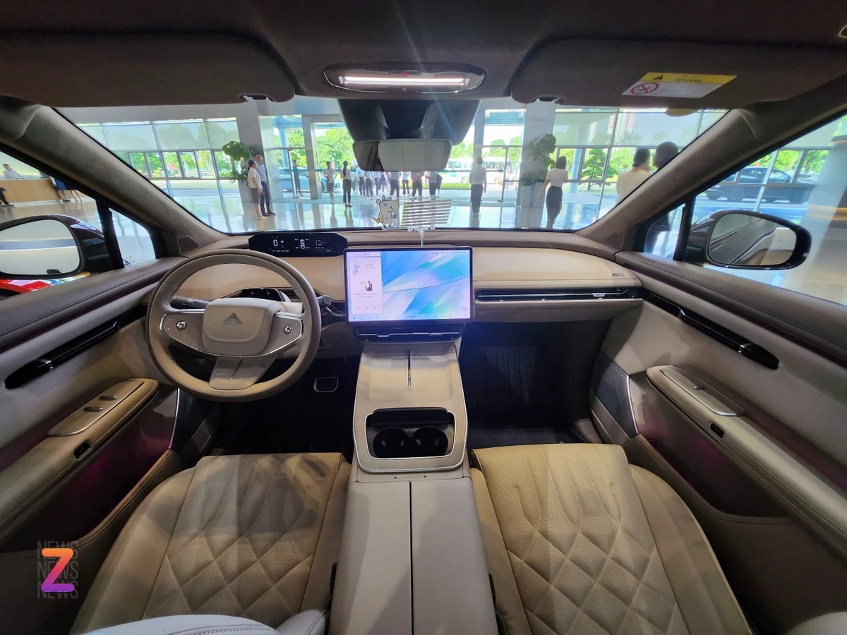 GAC Aion Hyptec HT - xe điện cửa cánh chim ra mắt Đông Nam Á