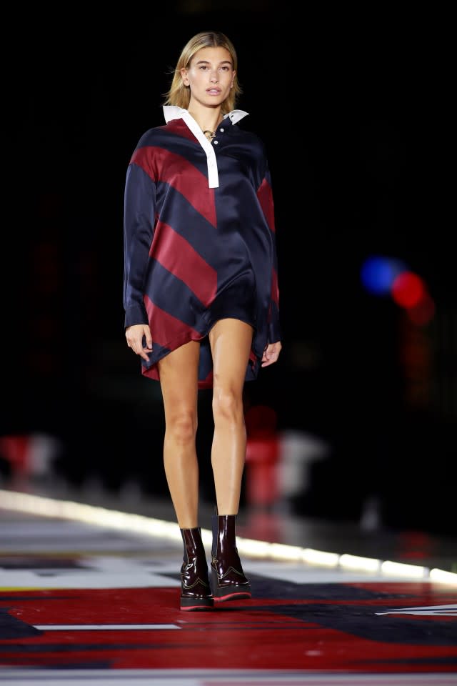 Hailey Bieber - cô vợ "chữa lành" cuộc đời Justin Bieber: Là tiểu thư gia thế "không vừa", chịu nhiều ấm ức vì yêu