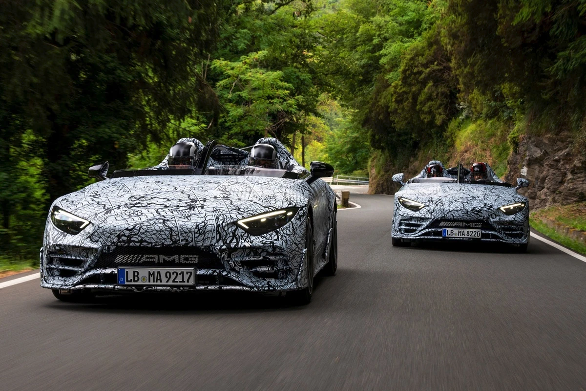 Siêu phẩm Mercedes-AMG PureSpeed chính thức lộ diện