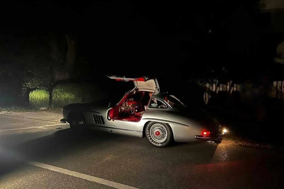 Huyền thoại Mercedes-Benz 300 SL xuất hiện tại Việt Nam?