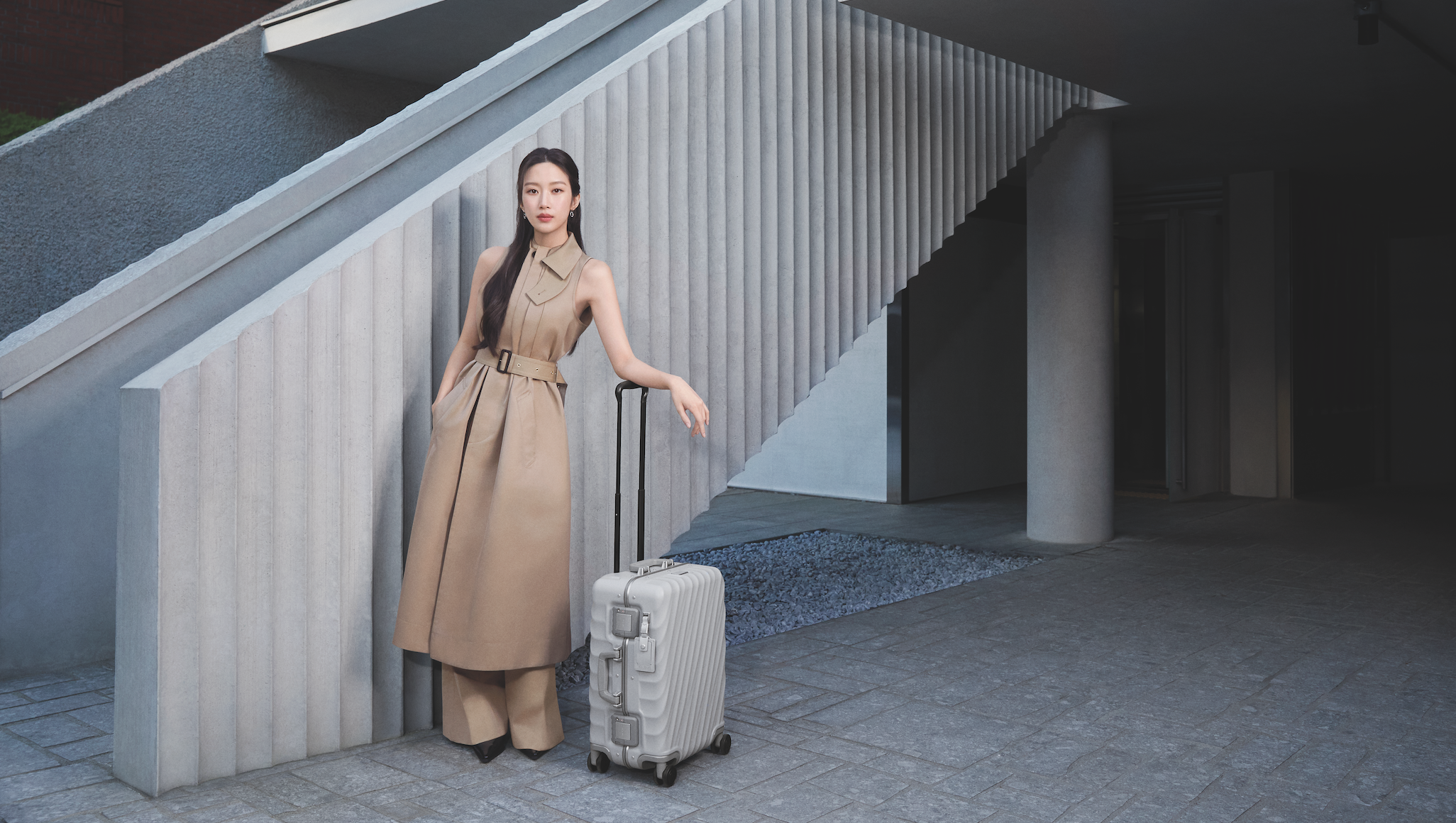Thương hiệu TUMI ra mắt bộ sưu tập đồ da Voyageur và Vali 19 Degree Frame cho mùa Thu Đông 2024 cùng chiến dịch quảng cáo có sự tham gia của đại sứ thương hiệu toàn cầu Mun Ka Young