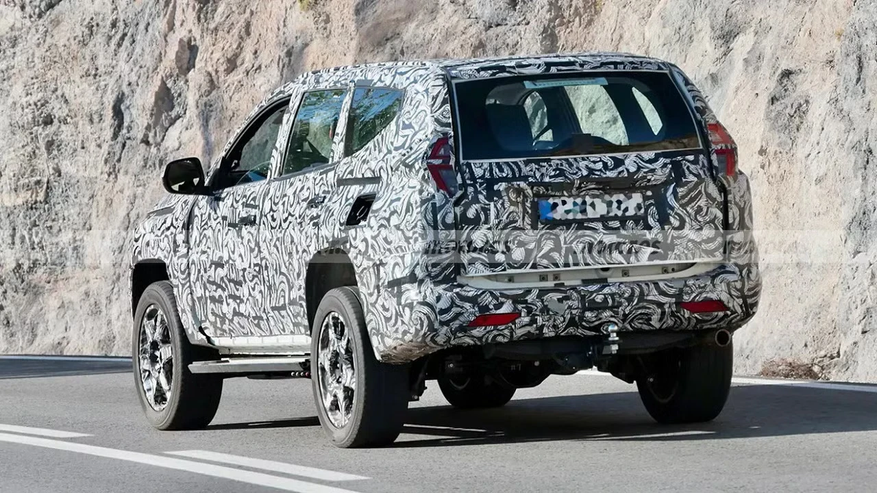 Mitsubishi Pajero Sport 2026 dự kiến ra mắt vào năm sau