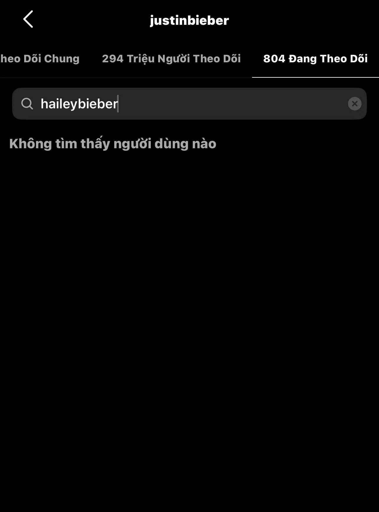 Vợ chồng Justin Bieber
