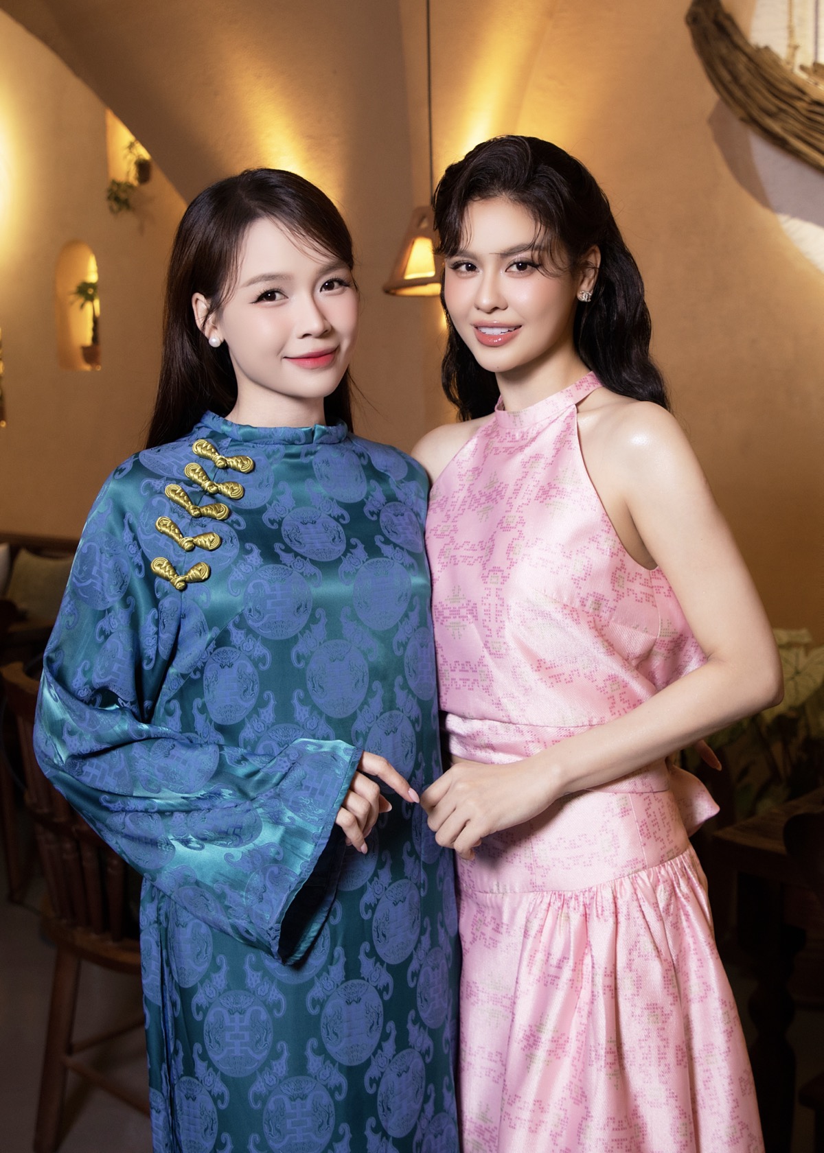 Trương Quỳnh Anh trở thành bà chủ quán chay