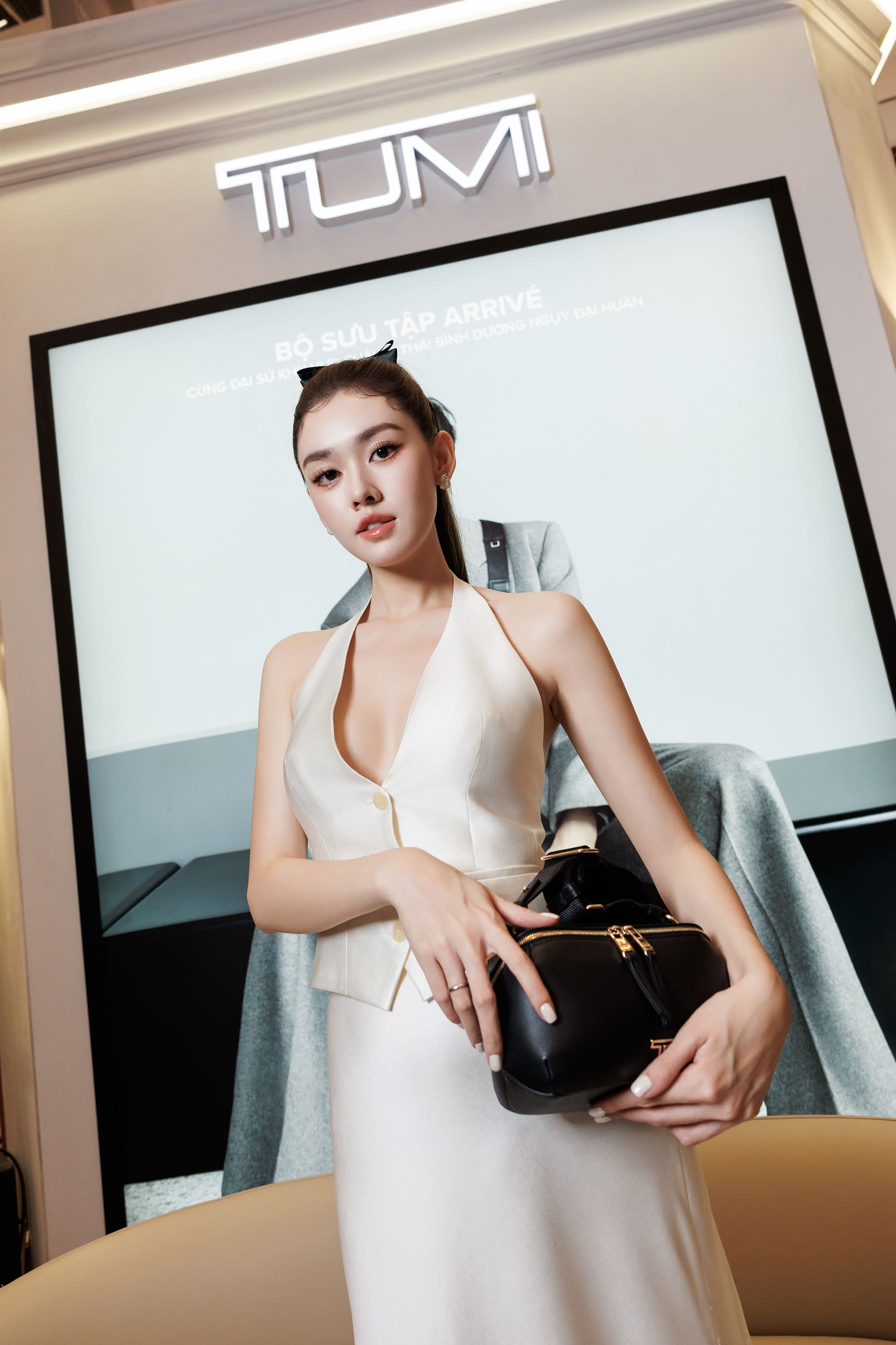 Dàn sao Việt 'bùng nổ' năng lượng New York tại sự kiện TUMI pop-up store