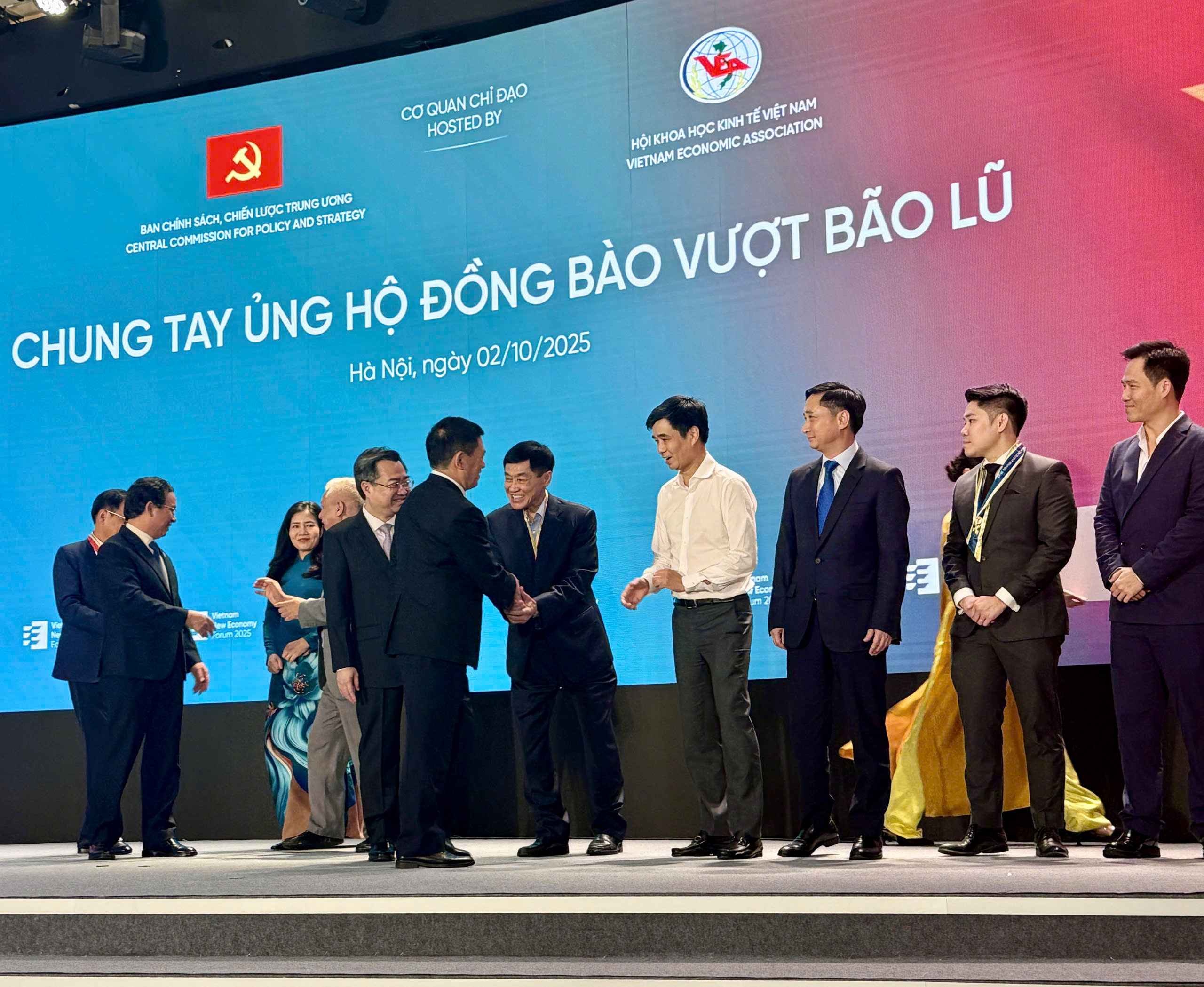 Doanh nhân Johnathan Hạnh Nguyễn: Doanh nhân không chỉ tạo ra giá trị kinh tế, mà còn phải gắn sự phát triển của doanh nghiệp với sự phát triển của đất nước và cộng đồng